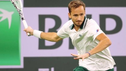 雷速官网-梅德维德夫豪取赛季50胜 距世界第一仅差4场胜利